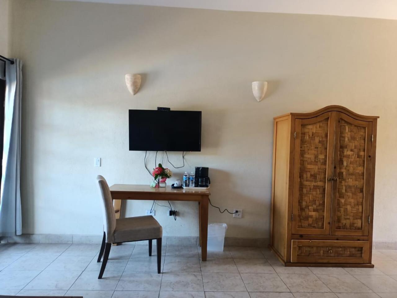Tripui Hotel Puerto Escondido Kültér fotó